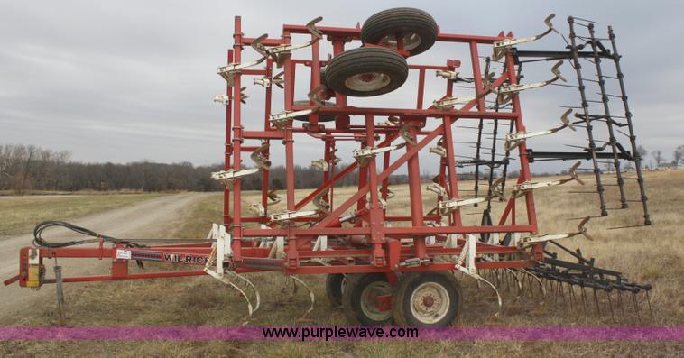 image for item A6596 Wil-Rich 2800 field cultivator