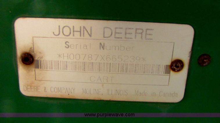 image for item B2138 John Deere 1850 42' air disk drill with John Deere 787 air commodity cart