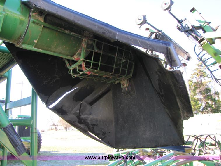 image for item B2138 John Deere 1850 42' air disk drill with John Deere 787 air commodity cart
