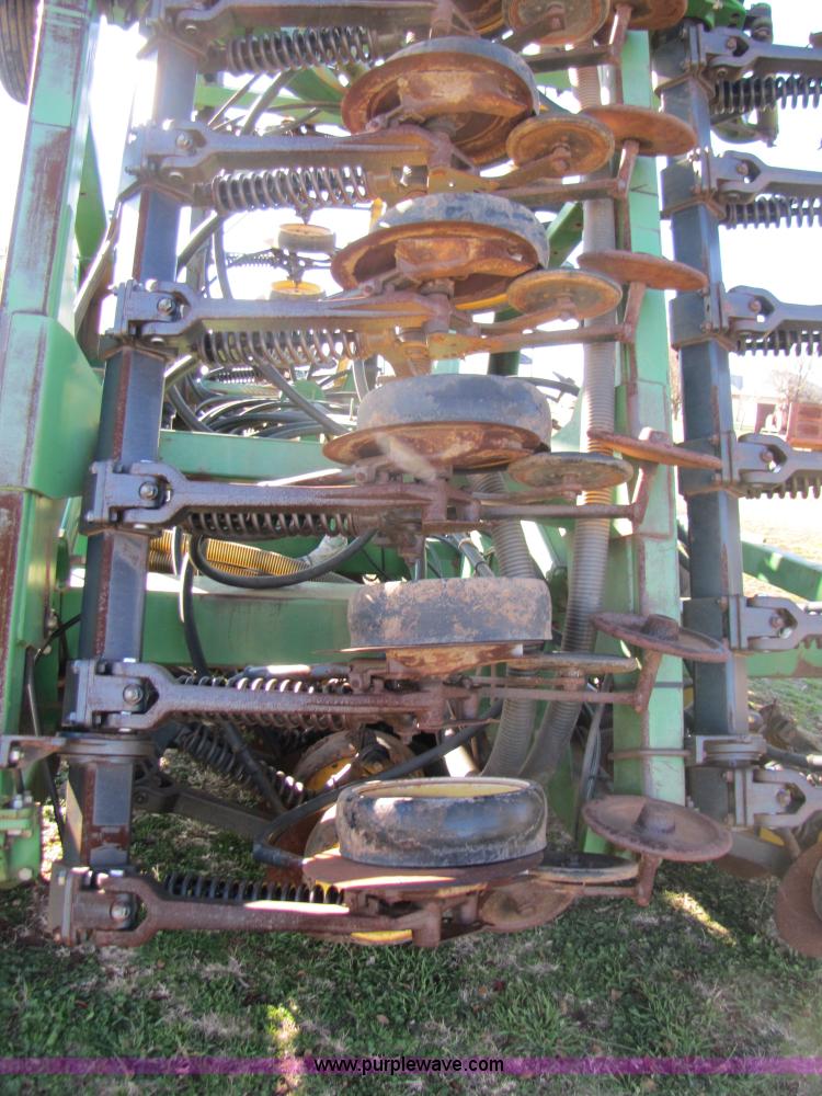 image for item B2138 John Deere 1850 42' air disk drill with John Deere 787 air commodity cart