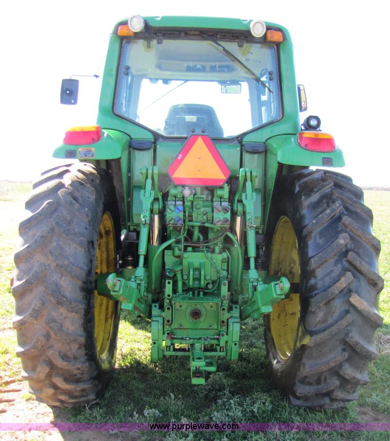 image for item B2139 2009 John Deere 7330 Premium MFWD tractor