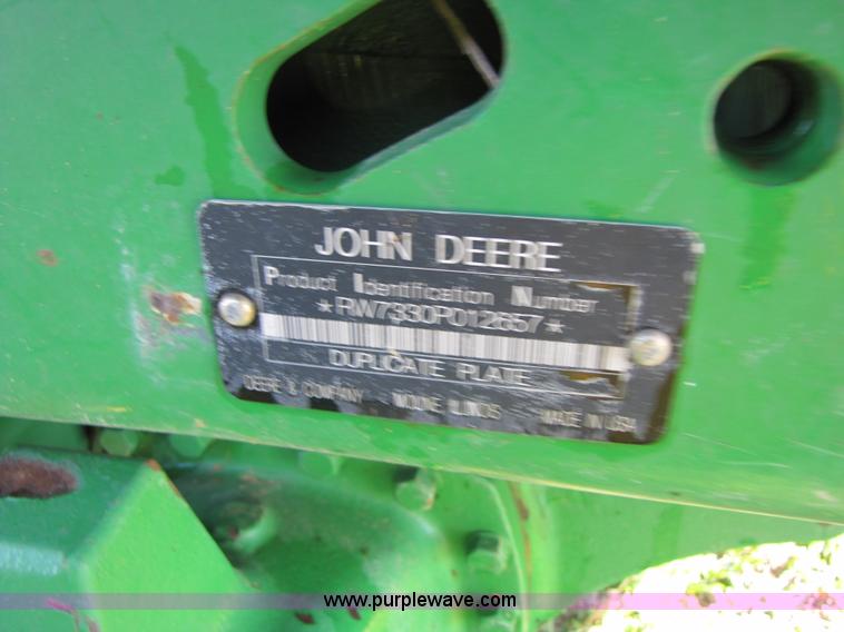 image for item B2139 2009 John Deere 7330 Premium MFWD tractor