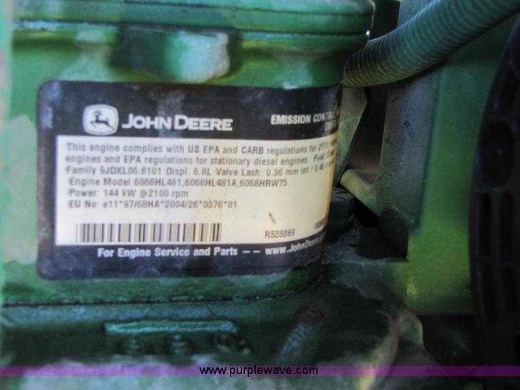 image for item B2139 2009 John Deere 7330 Premium MFWD tractor