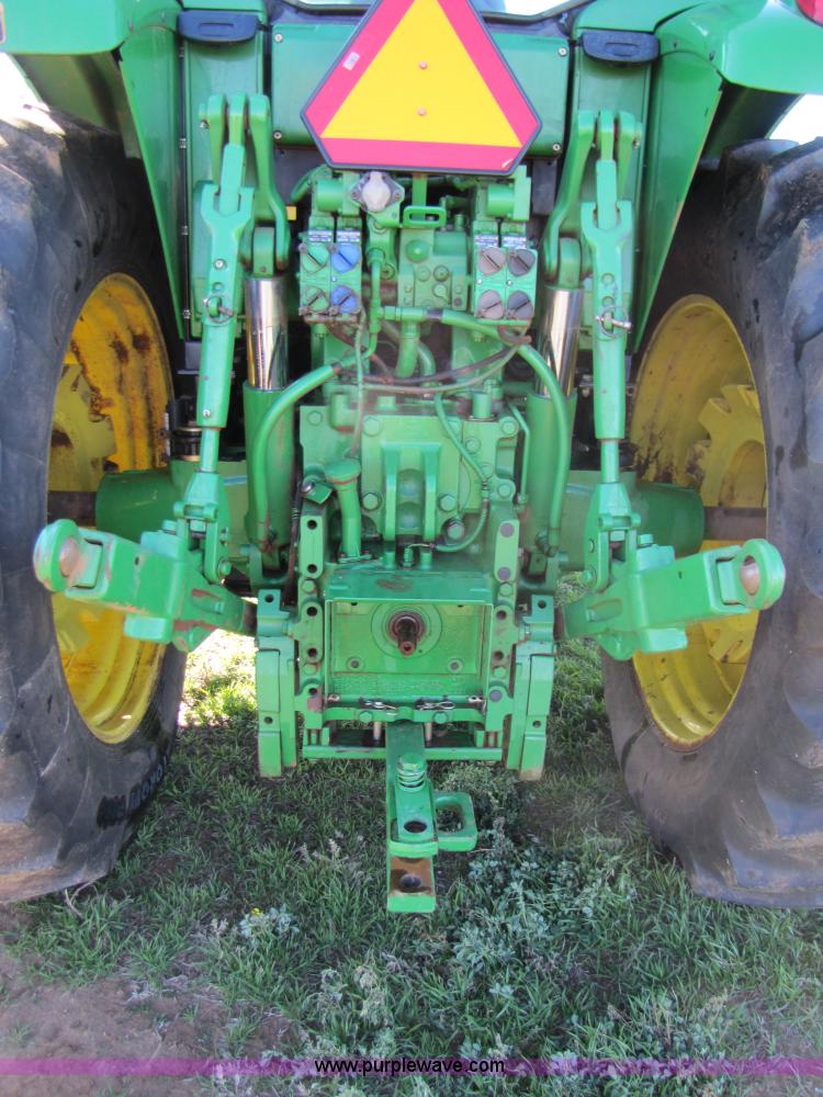 image for item B2139 2009 John Deere 7330 Premium MFWD tractor