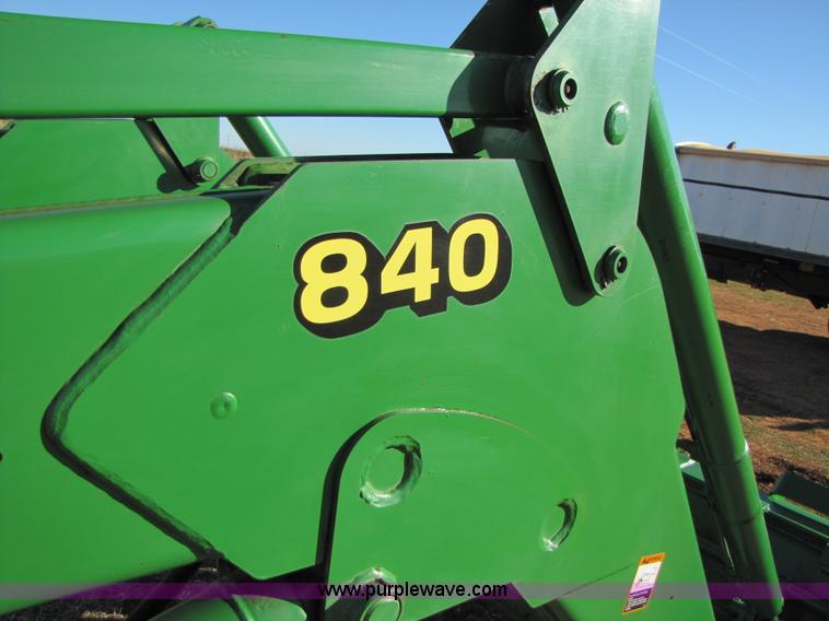 image for item B2141 John Deere 840 loader