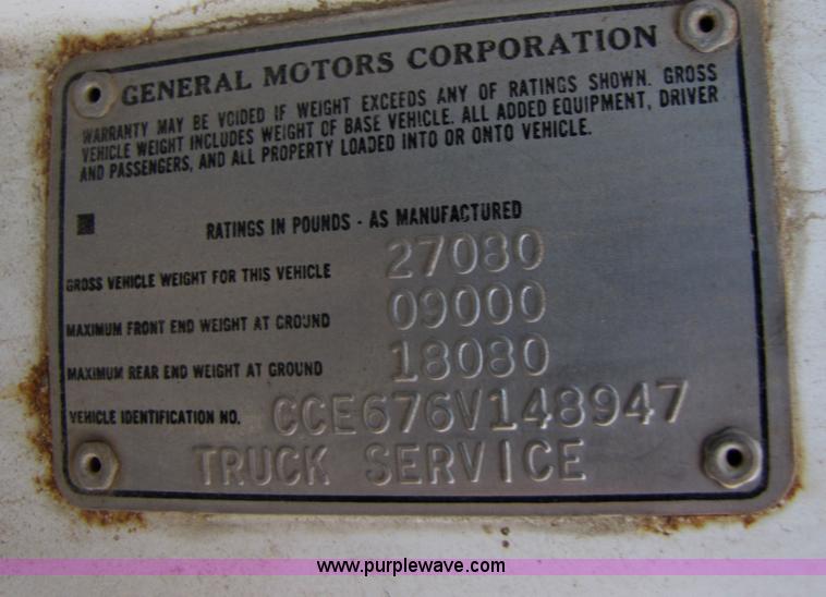image for item B2144 1976 Chevrolet C65 grain truck