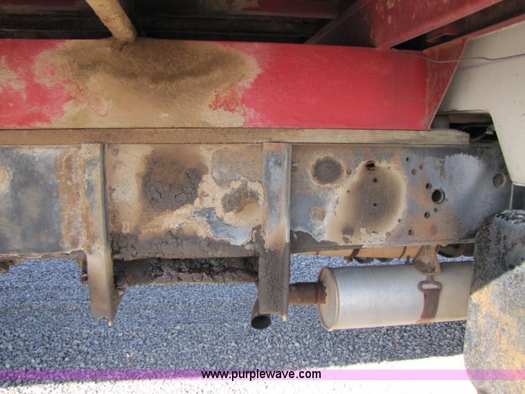 image for item B2144 1976 Chevrolet C65 grain truck