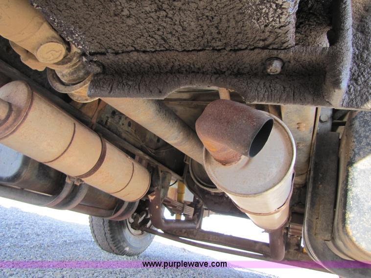 image for item B2144 1976 Chevrolet C65 grain truck