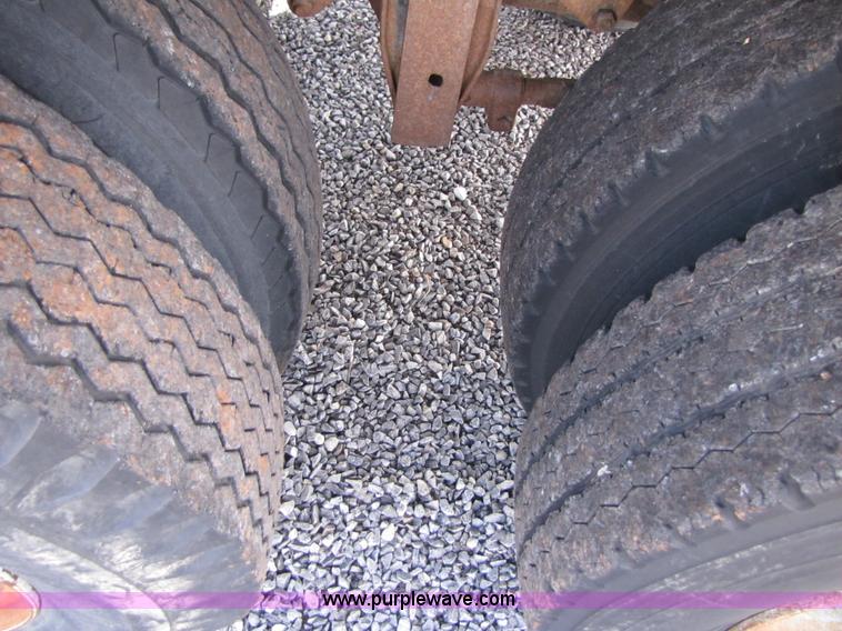 image for item B2144 1976 Chevrolet C65 grain truck