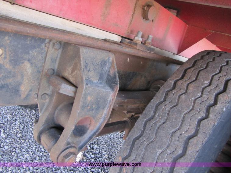 image for item B2144 1976 Chevrolet C65 grain truck