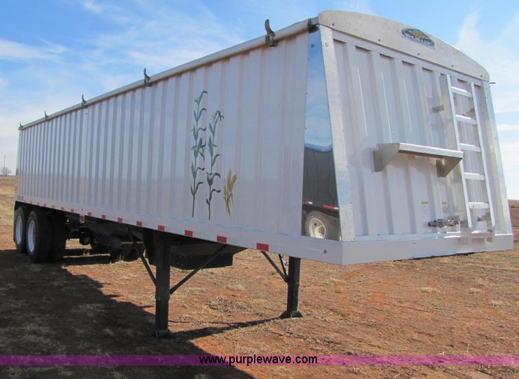 image for item B2145 2011 Travalong 34' dual hopper grain trailer