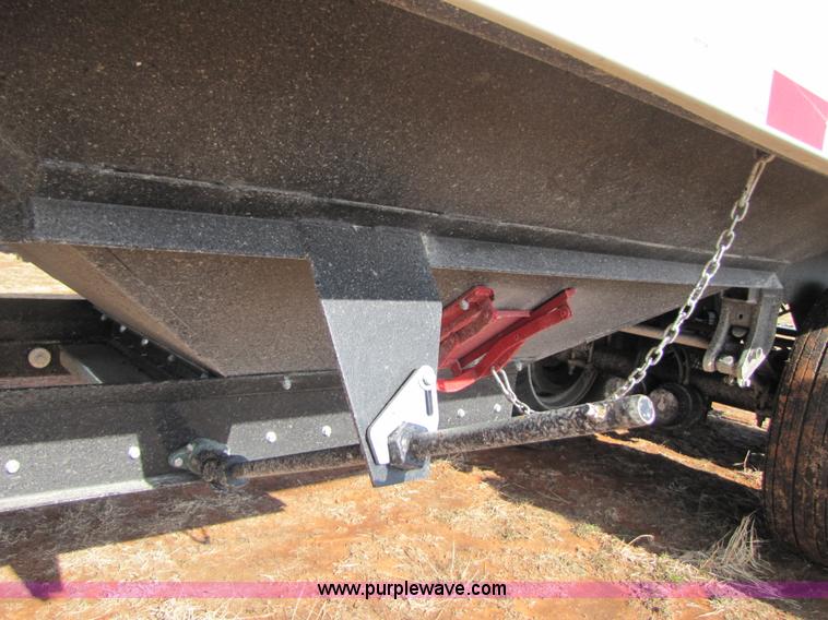 image for item B2145 2011 Travalong 34' dual hopper grain trailer