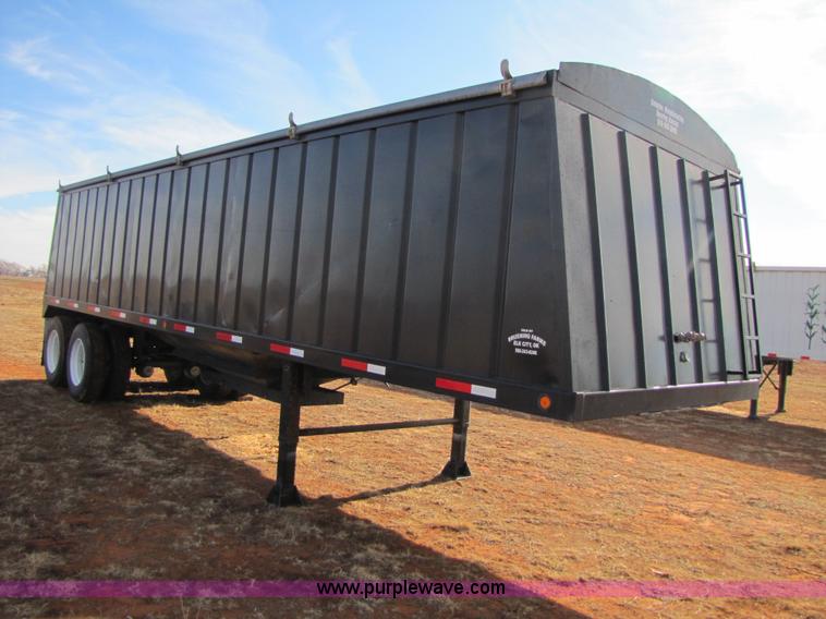 image for item B2146 2010 Genuine 32' dual hopper grain trailer