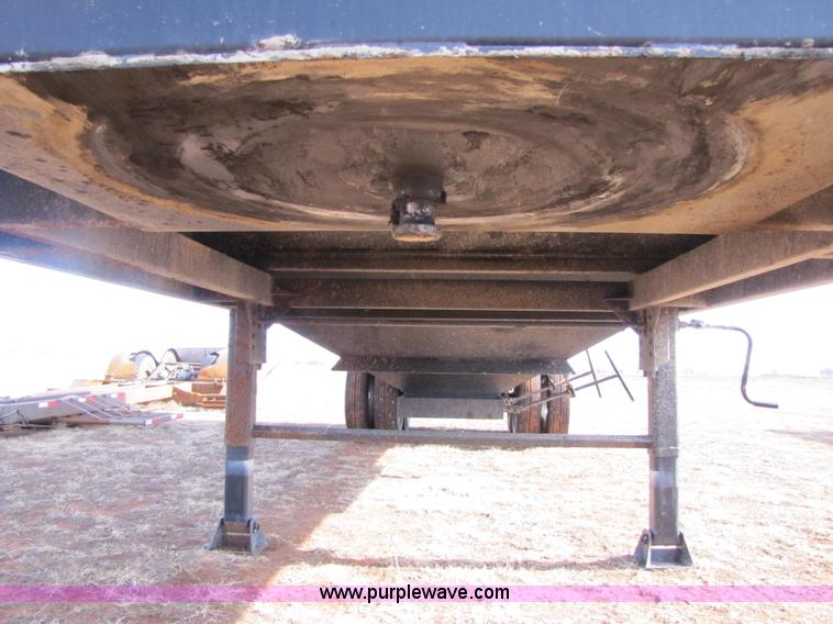 image for item B2146 2010 Genuine 32' dual hopper grain trailer