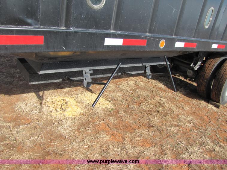 image for item B2146 2010 Genuine 32' dual hopper grain trailer
