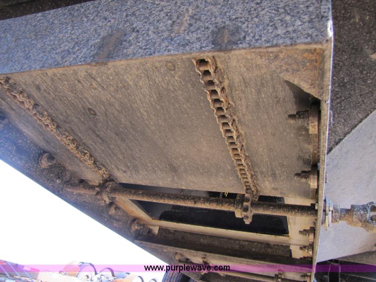 image for item B2146 2010 Genuine 32' dual hopper grain trailer