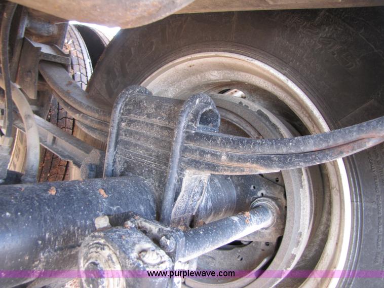 image for item B2146 2010 Genuine 32' dual hopper grain trailer