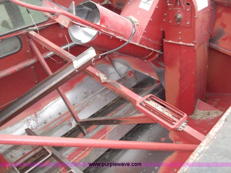 image for item B5075 1995 Case IH 2166 Axial-Flow combine