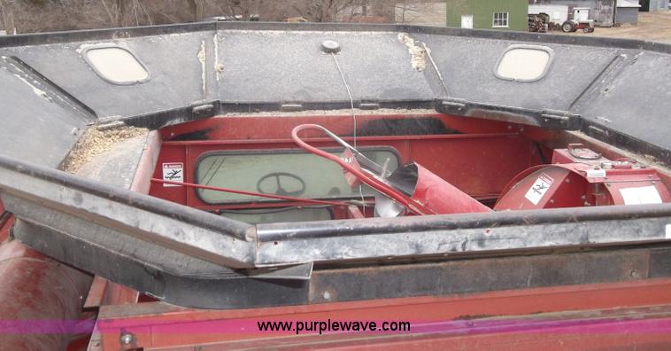 image for item B5075 1995 Case IH 2166 Axial-Flow combine