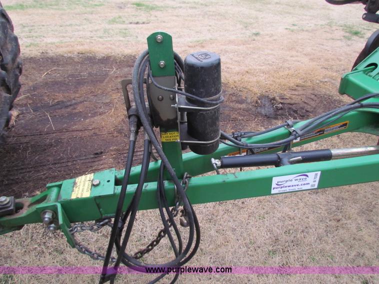 image for item B7038 John Deere 637 rock disk