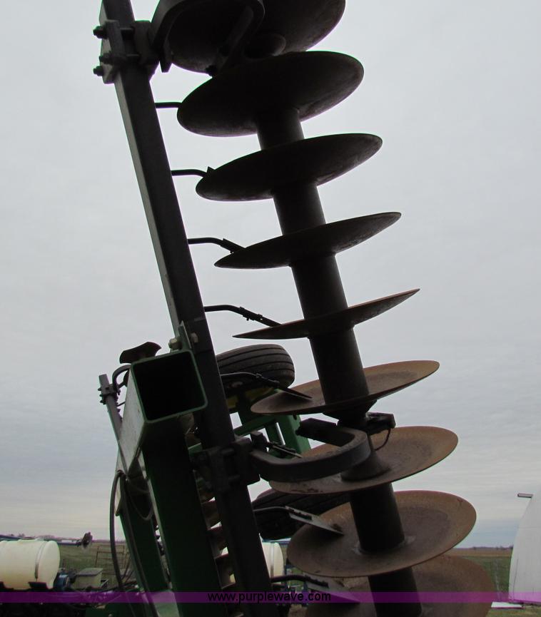 image for item B7038 John Deere 637 rock disk