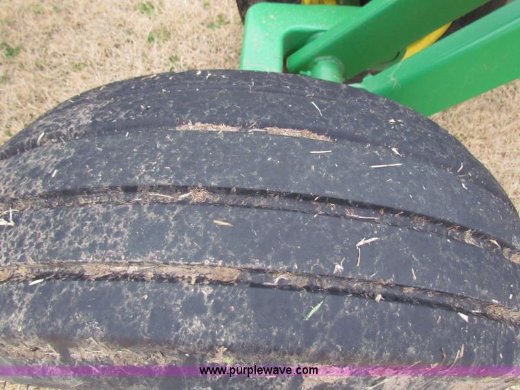 image for item B7038 John Deere 637 rock disk