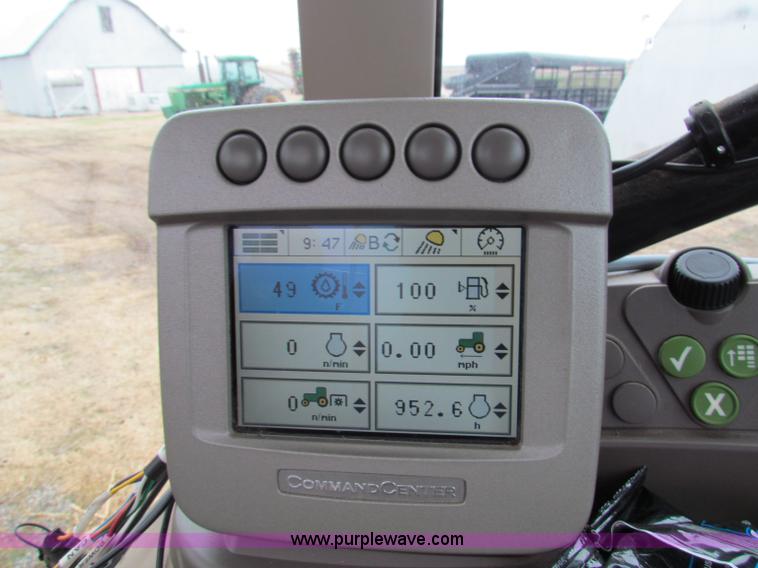 image for item B7042 2008 John Deere 7330 Premium MFWD tractor