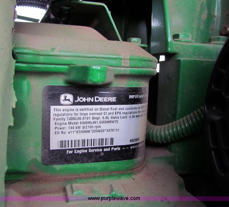 image for item B7042 2008 John Deere 7330 Premium MFWD tractor