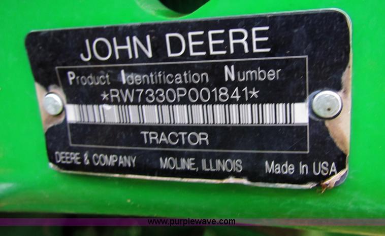 image for item B7042 2008 John Deere 7330 Premium MFWD tractor