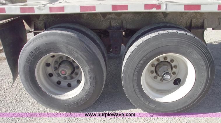 image for item C5891 1995 Ledwell 40' dry bulk trailer