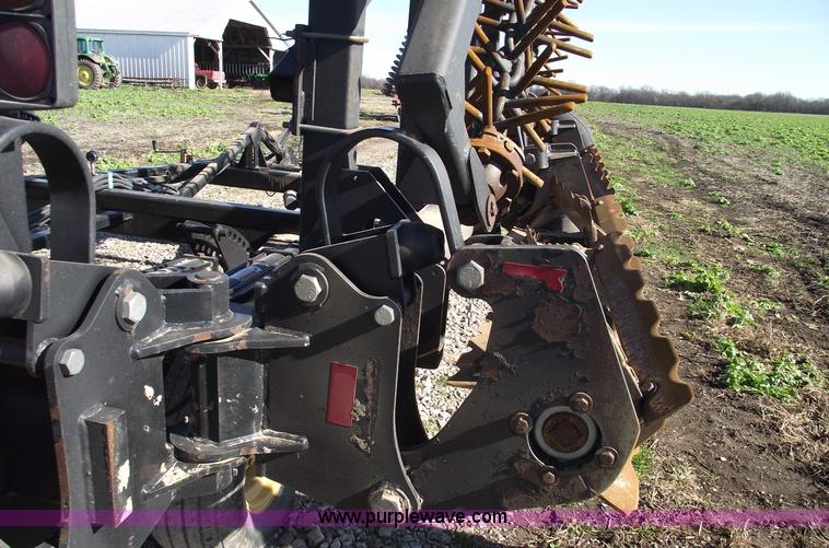 image for item C5896 2006 To The Max 32' harrow