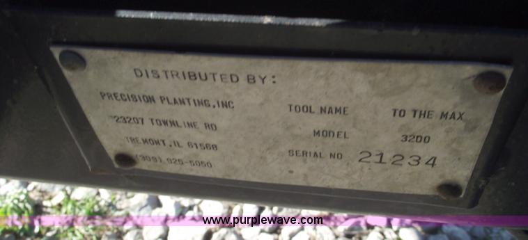 image for item C5896 2006 To The Max 32' harrow