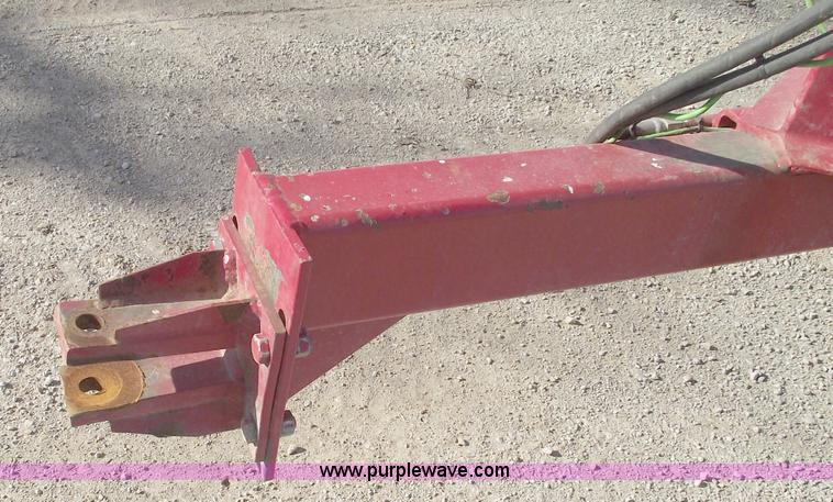 image for item C5897 2006 Chandler 26' triple axle spreader