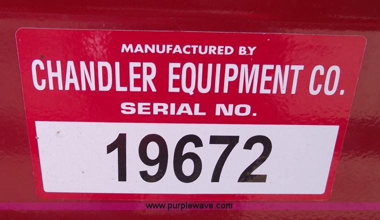 image for item C5897 2006 Chandler 26' triple axle spreader