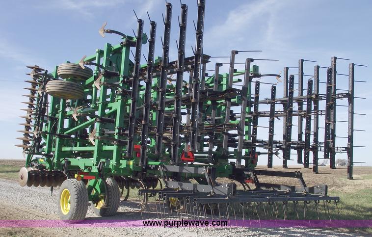 image for item C5899 2008 John Deere 2310 40' mulch finisher