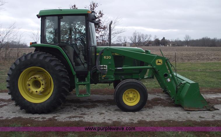 image for item C5925 2002 John Deere 6405 tractor with loader