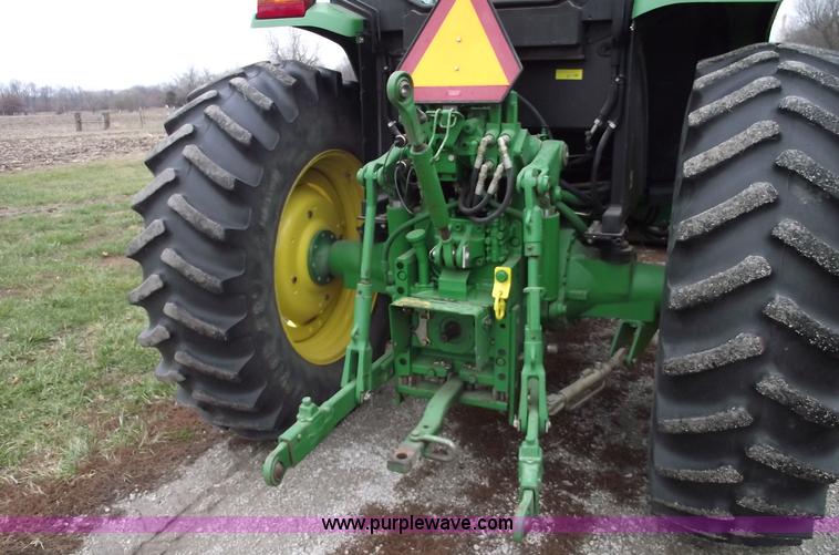 image for item C5925 2002 John Deere 6405 tractor with loader