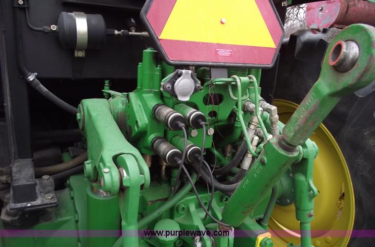 image for item C5925 2002 John Deere 6405 tractor with loader