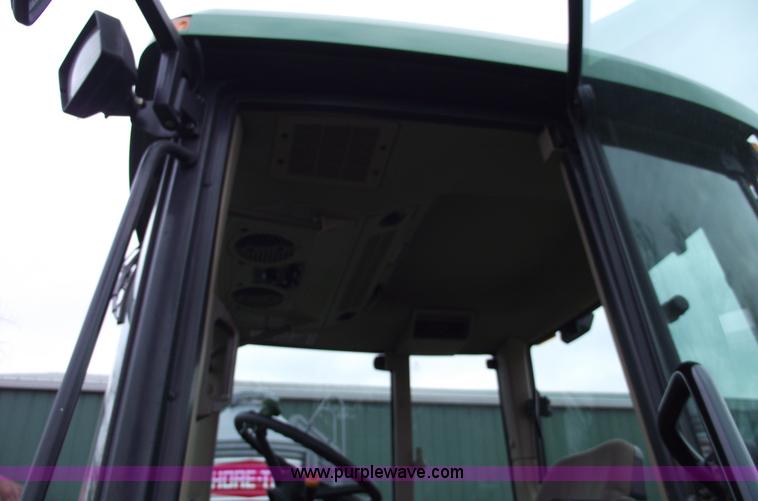 image for item C5925 2002 John Deere 6405 tractor with loader