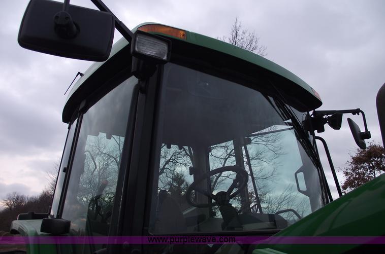 image for item C5925 2002 John Deere 6405 tractor with loader