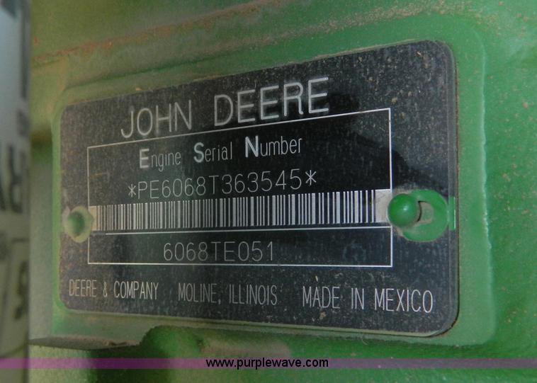 image for item D8640 2004 John Deere 4995 swather