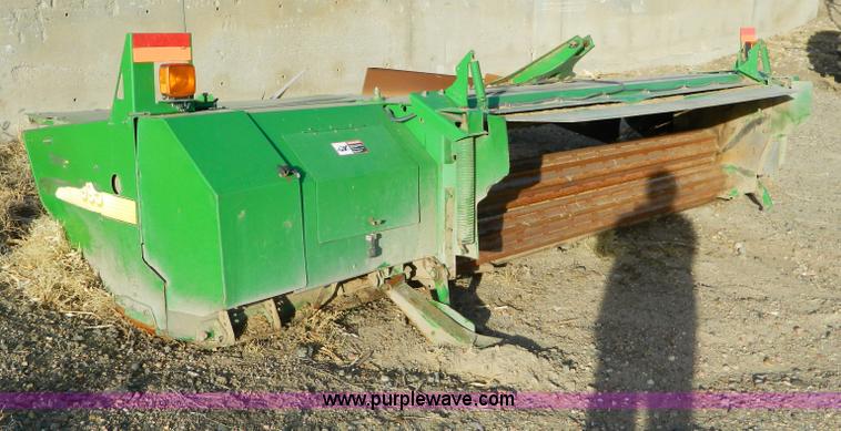 image for item D8640 2004 John Deere 4995 swather