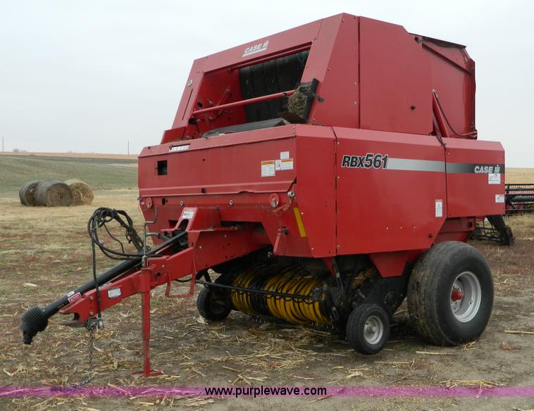 image for item D8647 2000 Case RBX561 round baler