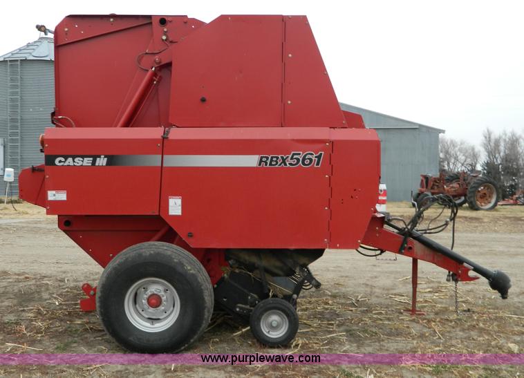 image for item D8647 2000 Case RBX561 round baler