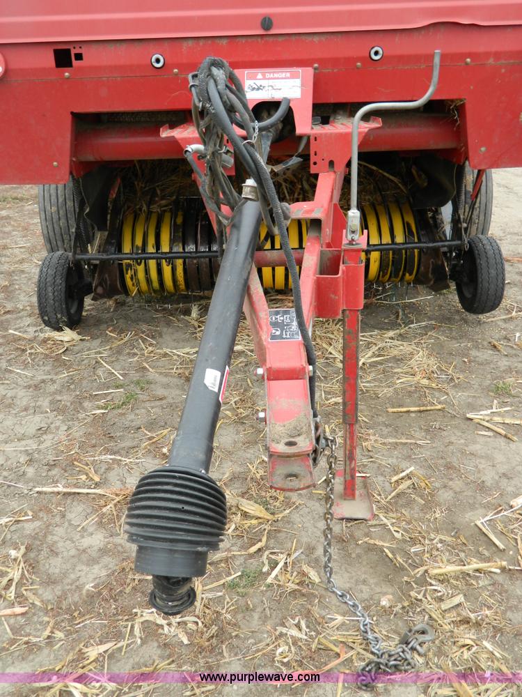 image for item D8647 2000 Case RBX561 round baler