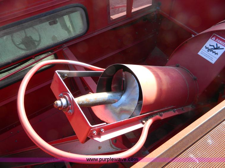 image for item D8654 1998 Case IH 2388 combine