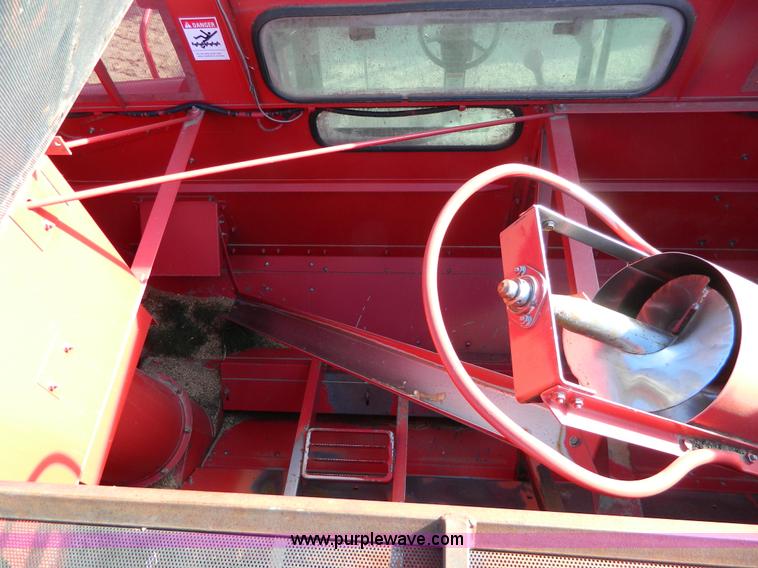 image for item D8654 1998 Case IH 2388 combine