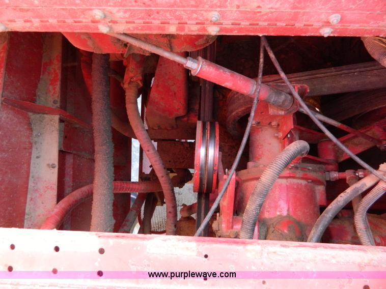 image for item D8654 1998 Case IH 2388 combine