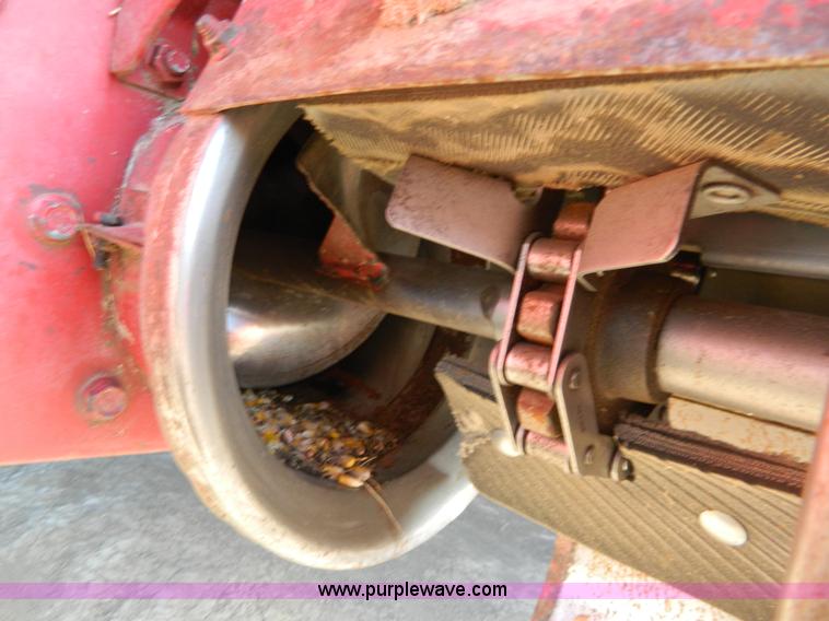 image for item D8654 1998 Case IH 2388 combine