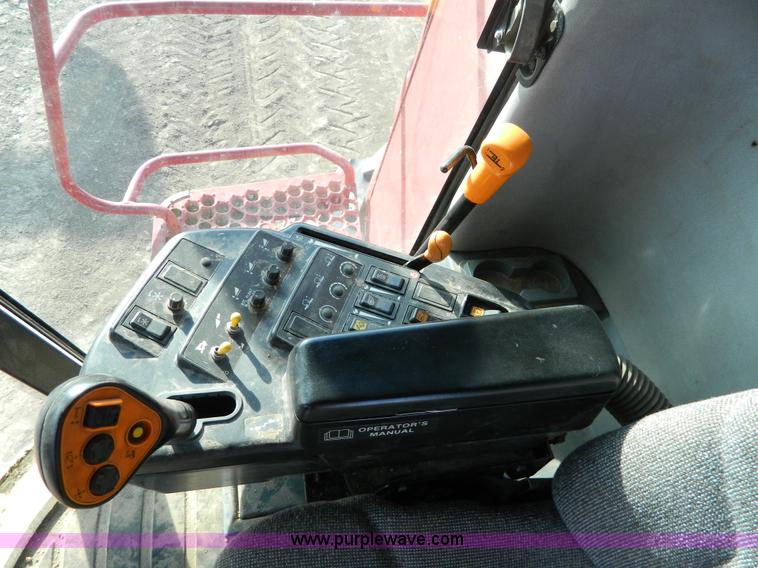 image for item D8654 1998 Case IH 2388 combine